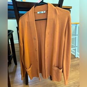 Uniqlo brown cardigan